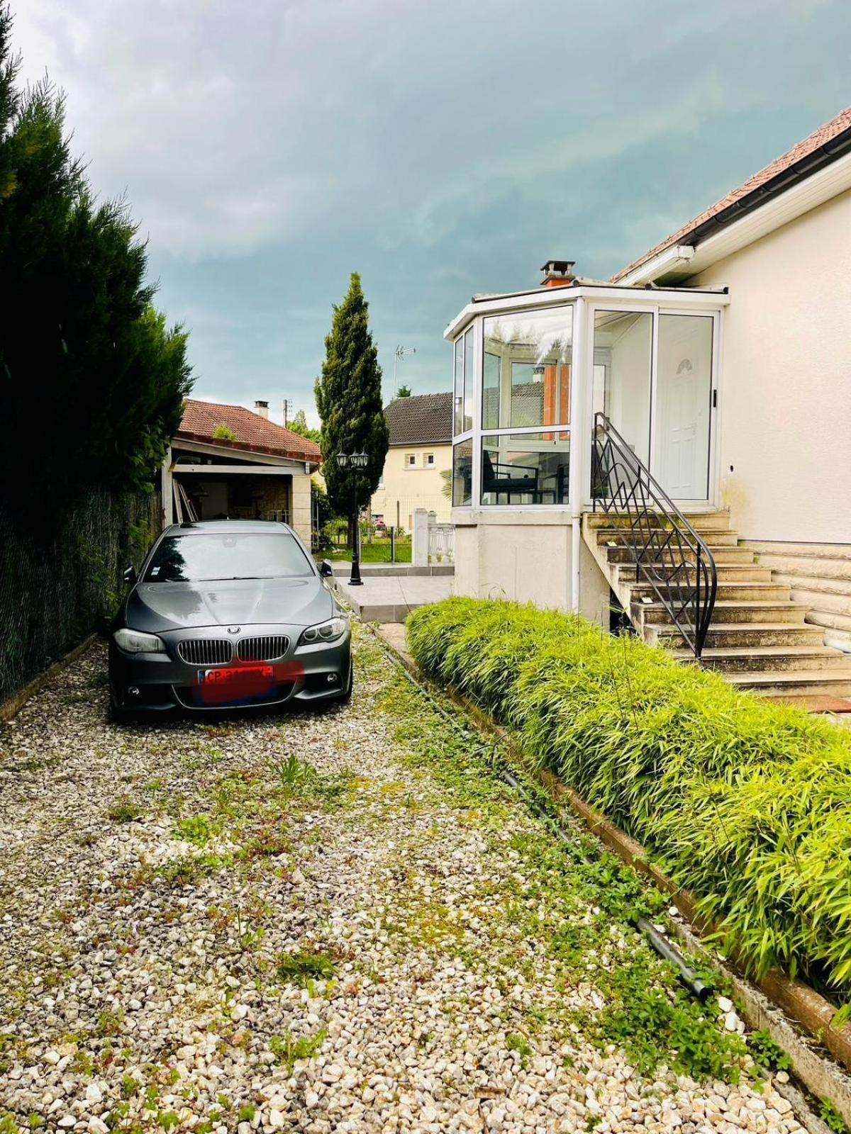 Stylish, Calm And Green Home Stay Saint-Fargeau-Ponthierry Exteriér fotografie